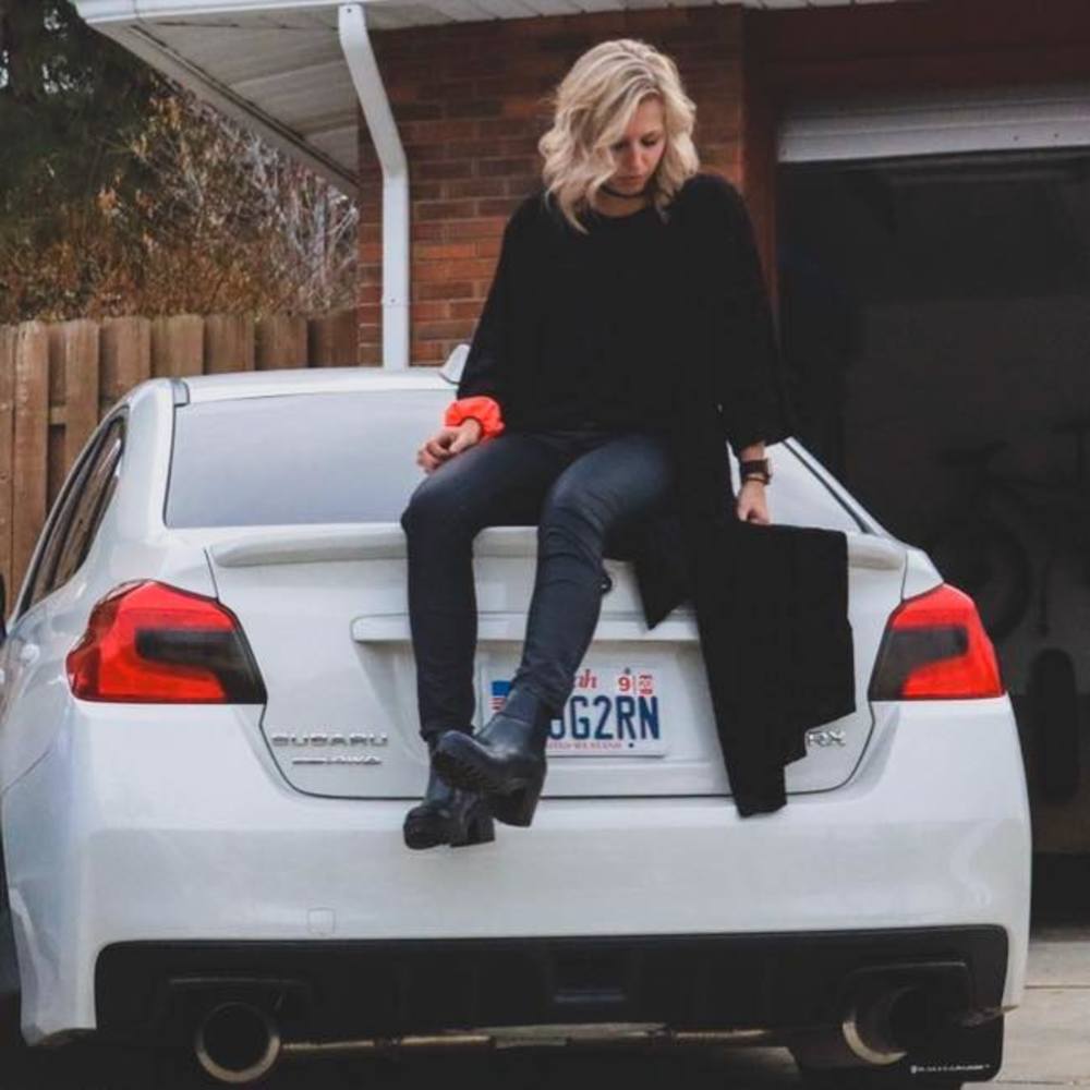 Meet your Posher, Ivie